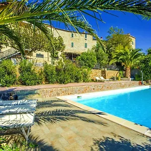 https://hotel-vatluna-vetulonia.it-tuscanyhotel.com