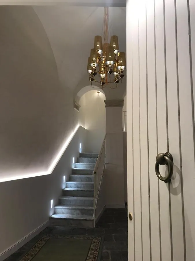 Gasthof Motta Palace Apartments & Rooms Motta SantʼAnastasia