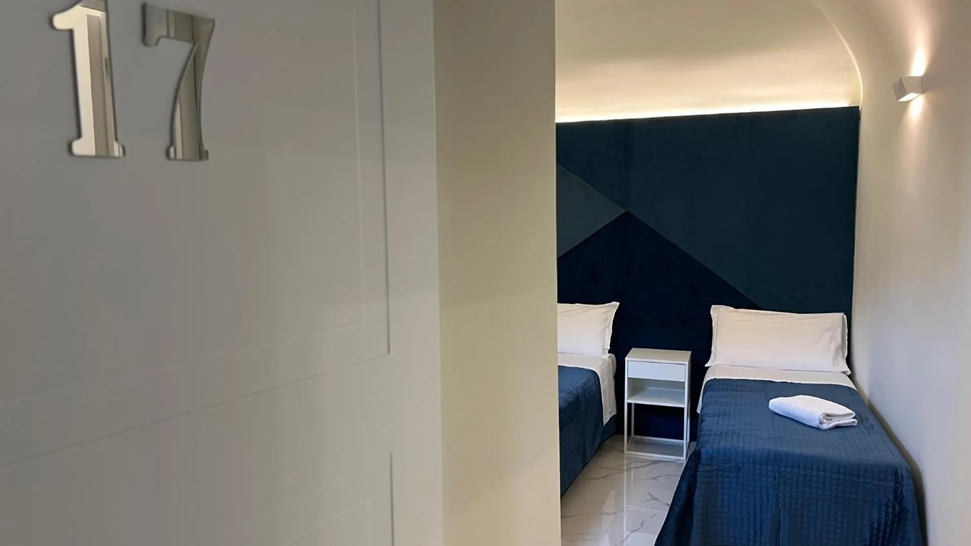 Motta Palace Apartments & Rooms Motta SantʼAnastasia